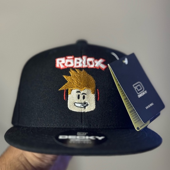 Roblox Black and Red Snapback Hat - Picture 2 of 2